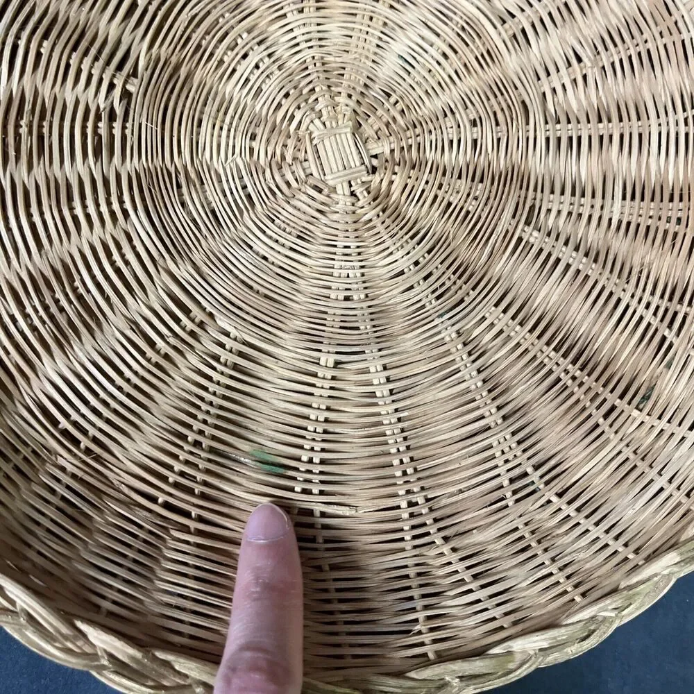 VTG Lot Of 3 Wicker Baskets Circle Trays Plate Holders Wall Decor Kitchen‎ 10